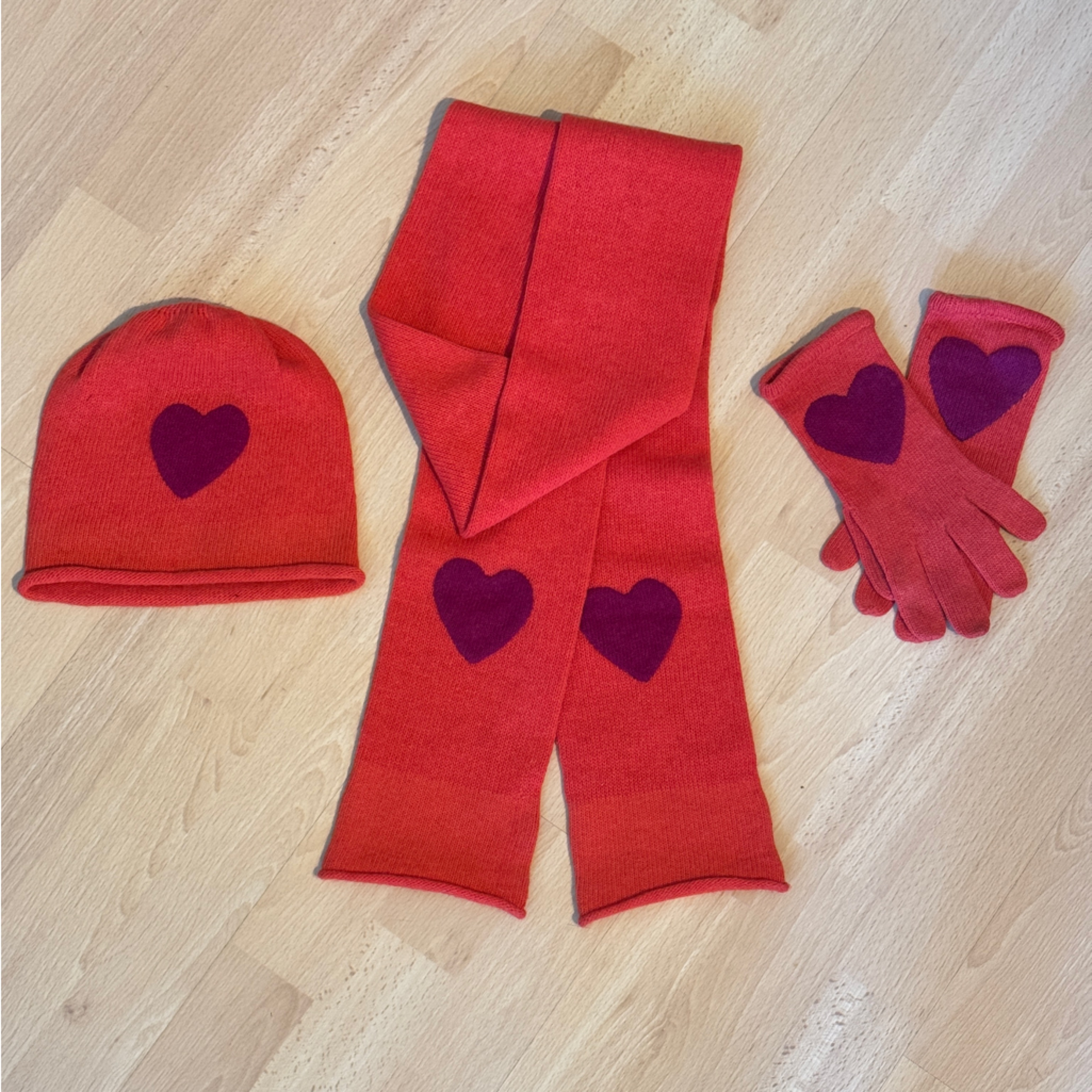 Portolano Heart Motif Orange Hat - Gloves - Scarf Set